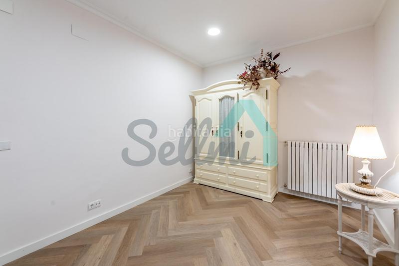 Foto 7fc512f4-3a0e-4d14-b7fd-fe192fa21ffd. Rent flat with heating in Centro Gijón