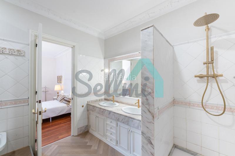 Foto 8244b1a1-3b5e-4fc8-93b4-0a3dca8728c1. Rent flat with heating in Centro Gijón