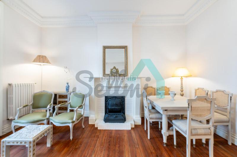 Foto b0c44959-28bc-473e-93a8-d7b52eaf43be. Rent flat with heating in Centro Gijón