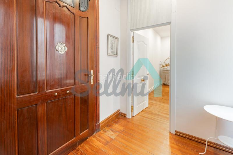Foto be2d6ad3-18f0-4336-a3ae-cd479463299f. Rent flat with heating in Centro Gijón