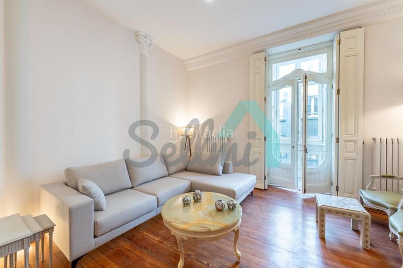 Foto 62b95dad-4fb7-430b-a9e7-1597e6361d40. Alquiler piso en Centro Gijón