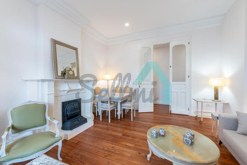 Foto 68756484-d31d-4d9e-a5c9-b735233b93de. Alquiler piso en Centro Gijón