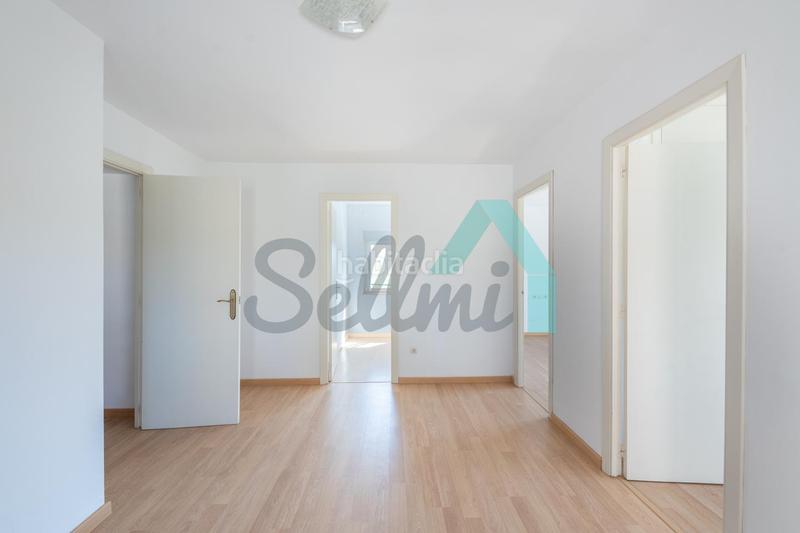 Foto 024d285f-ad63-4368-8605-a56d48f74210. Appartamento in Verdicio-Bañugues-Cabo Peña Gozón