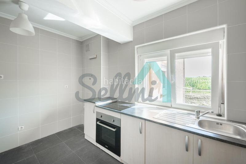 Foto 300349e0-1299-43df-a61f-2fc922dec016. Appartamento in Verdicio-Bañugues-Cabo Peña Gozón