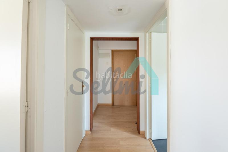 Foto 782a8a6b-49d4-438f-8541-5178be6f98ba. Piso en Verdicio-Bañugues-Cabo Peña Gozón