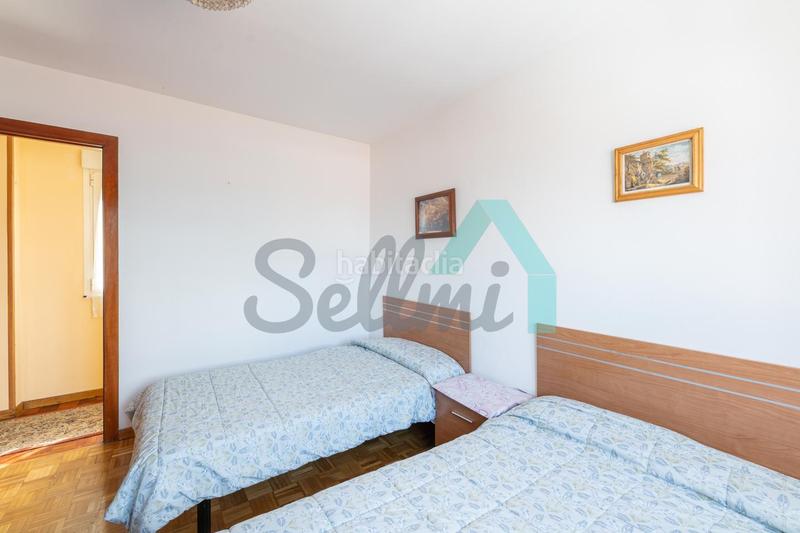 Foto 84c534eb-f36d-4a72-9004-a4dea69e7d6a. Appartamento con riscaldamento parcheggio in Vallobín Oviedo