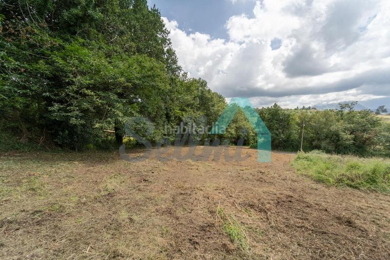 Foto 59f130f3-50a5-4308-9cc4-1d2bf94ff867. Terreny residencial a Parroquias Sur - La Manjoya Oviedo