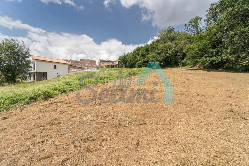 Foto 87a84f4e-c004-497c-a622-a97882df1b1f. Terreny residencial a Parroquias Sur - La Manjoya Oviedo