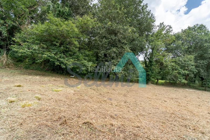 Foto b3b98791-1de4-4c8b-83de-c8cbe7622837. Terreno residenziale in Parroquias Sur - La Manjoya Oviedo