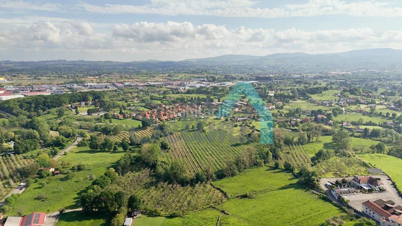 Foto 38cf429f-ffc0-4154-89c0-0d37e54b5f23. Terreno residenziale in Viella-Granda-Meres Siero