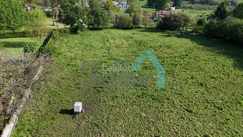 Foto 53dff564-7f8a-4fd7-8fae-203ca2ac46fb. Terreno residenziale in Viella-Granda-Meres Siero