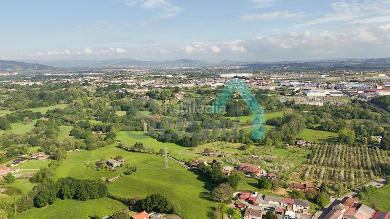 Foto a414d612-1c03-4f27-bb55-6a4976112e8c. Terreno residenziale in Viella-Granda-Meres Siero