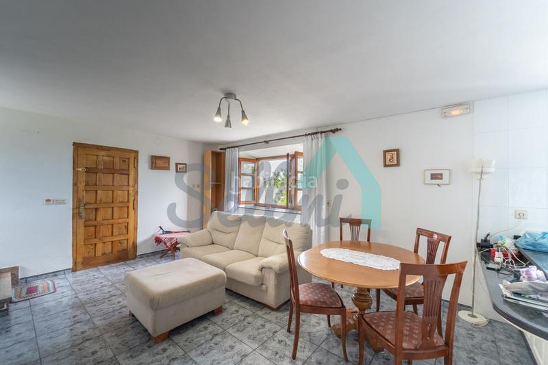 Foto 12afb655-8dbb-41e2-9c74-ed2b719f5aee. Casa amb calefacció aparcament a Valdés