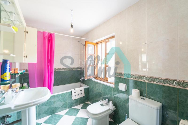 Foto 85b78c7d-5f30-44aa-bc47-e0ed8a33cfc0. Casa amb calefacció aparcament a Valdés