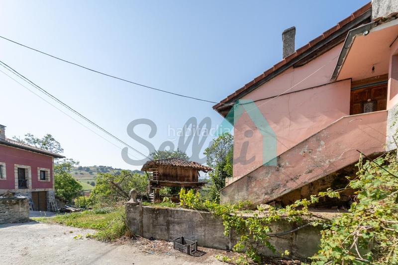 Foto 7c0caffb-1c2f-486c-a5f1-5350553df8e6. Haus mit heizung in Parres