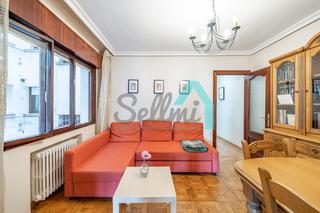Location Appartement  González besada