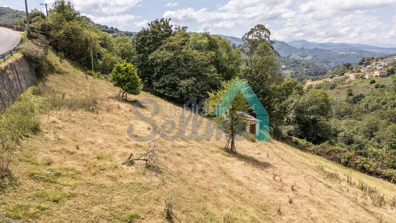 Foto 224eec8c-75f3-4a46-85ba-3d3c20729440. Casa con riscaldamento parcheggio in Carbayin-Lieres-Valdesoto Siero