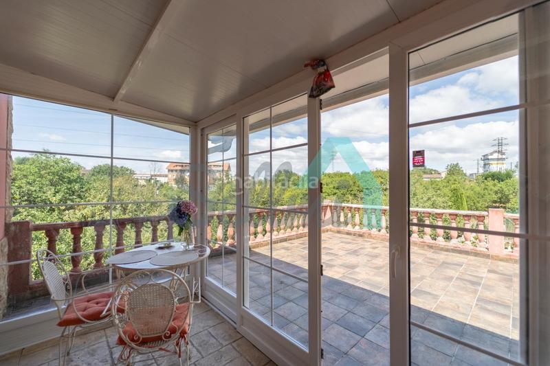 Foto 25b06e85-598c-44c7-bc31-fb04612dc85a. Casa con riscaldamento parcheggio in Carbayin-Lieres-Valdesoto Siero