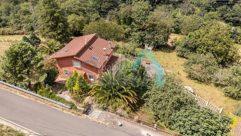 Foto 54e749d3-43f1-4497-b7bb-237413163ae0. Casa con riscaldamento parcheggio in Carbayin-Lieres-Valdesoto Siero