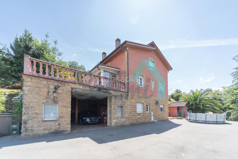 Foto 76c80f17-0835-443c-a9d0-1288b81cdcb6. Casa con riscaldamento parcheggio in Carbayin-Lieres-Valdesoto Siero