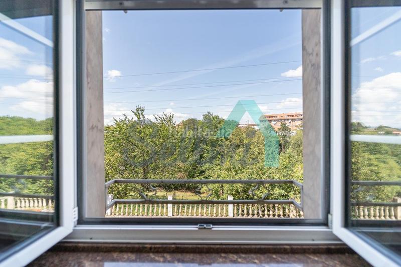 Foto 86fe07e4-bd5e-4d6f-a492-cd968b090835. Casa con riscaldamento parcheggio in Carbayin-Lieres-Valdesoto Siero