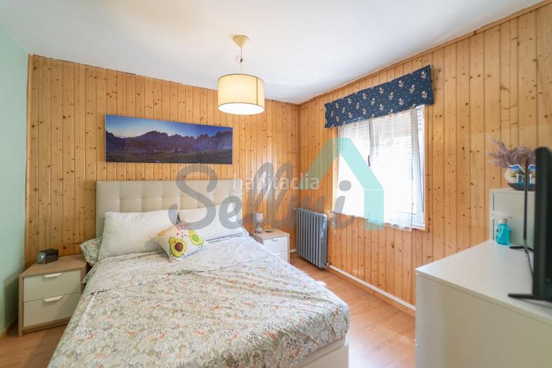 Foto 956c34ae-5121-4f9d-86ce-77c15f19e360. Casa con riscaldamento parcheggio in Carbayin-Lieres-Valdesoto Siero