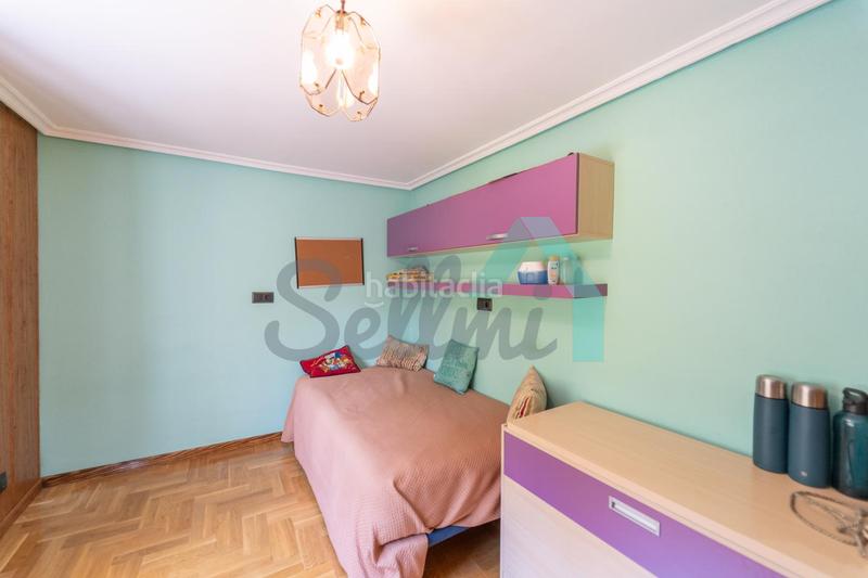 Foto a4aee4e9-3fd9-460b-81db-ad385ec4ab49. Casa con riscaldamento parcheggio in Carbayin-Lieres-Valdesoto Siero