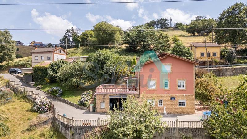 Foto be3f0add-0581-4d68-975b-f781721366fd. Casa con riscaldamento parcheggio in Carbayin-Lieres-Valdesoto Siero