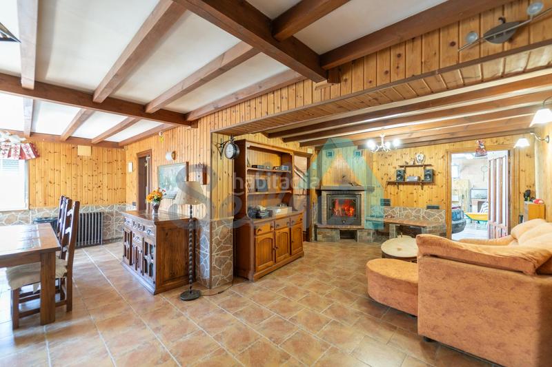 Foto cd974f58-bd5d-46ad-b2a0-4198757fac83. Casa con riscaldamento parcheggio in Carbayin-Lieres-Valdesoto Siero