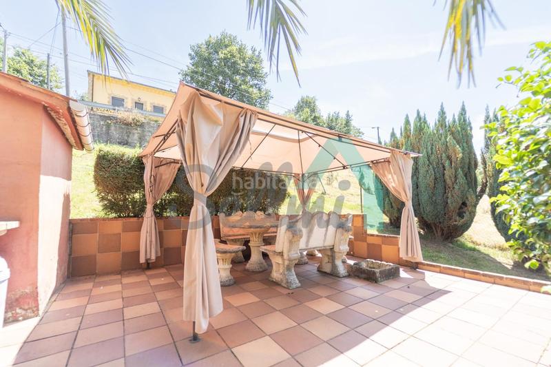 Foto eec0a0ca-c68a-46fe-a5c8-a2f792a1857b. Casa con riscaldamento parcheggio in Carbayin-Lieres-Valdesoto Siero