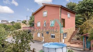 House  Caserio cardaño