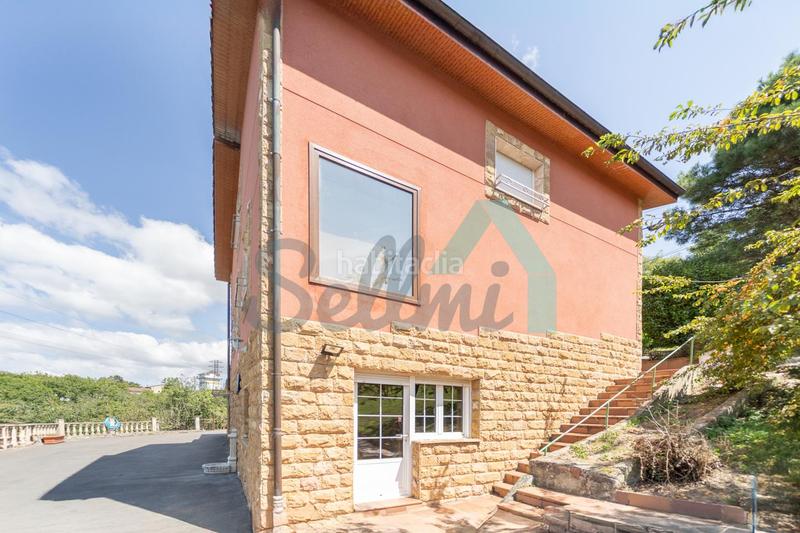 Foto 2c24eeae-337d-4c7d-9a29-e354586dd8bb. Maison avec chauffage parking dans Carbayin-Lieres-Valdesoto Siero