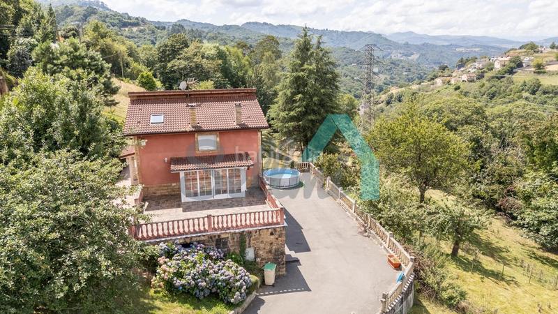 Foto c2c6dc8d-9f2a-4e18-9318-7583e1bd7119. Maison avec chauffage parking dans Carbayin-Lieres-Valdesoto Siero