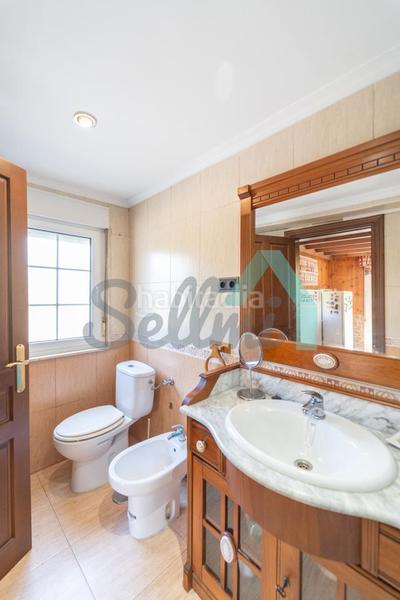 Foto e72f2e92-d739-4051-8d20-05df7d59f4d7. Maison avec chauffage parking dans Carbayin-Lieres-Valdesoto Siero