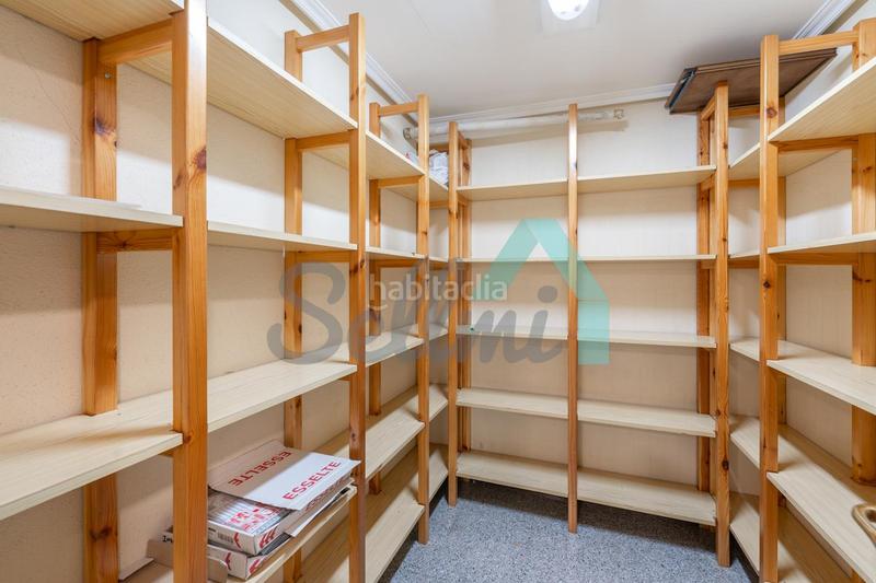 Foto 3110afba-baf5-42d4-9c3e-fbf18ca3bbdd. Location bureau avec chauffage dans Plaza de América Oviedo