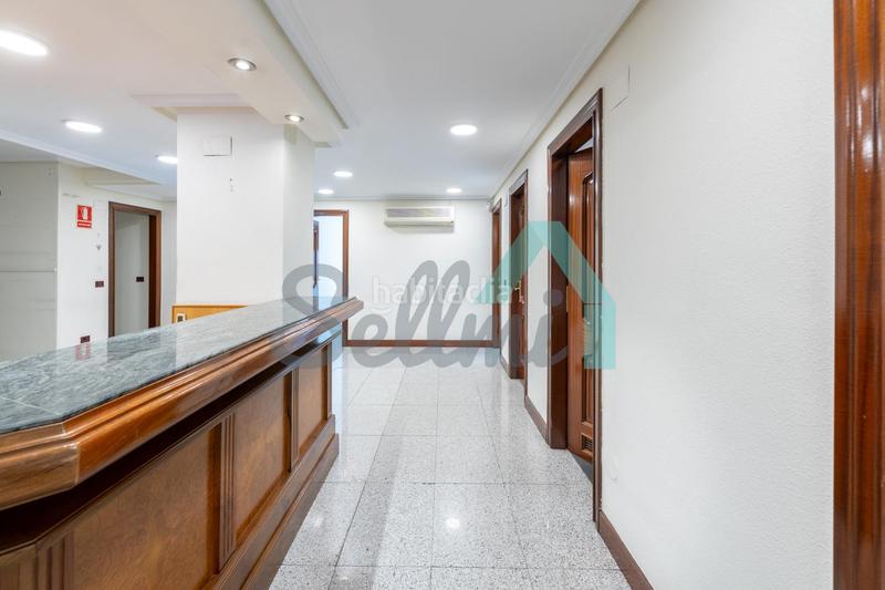 Foto 89b02181-5776-4a6c-aaa4-3b716551e574. Rent office space with heating in Plaza de América Oviedo