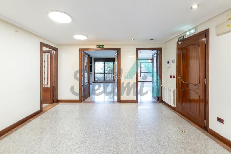 Foto df9505b7-9109-49af-8712-a87288e837ce. Rent office space with heating in Plaza de América Oviedo