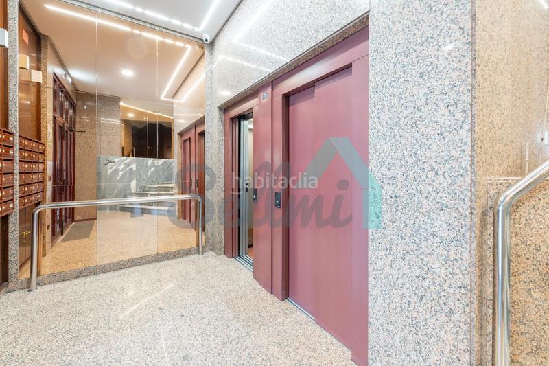 Foto 5ed101f7-5028-42d9-b45c-722585941546. Affitto ufficio con riscaldamento in Plaza de América Oviedo