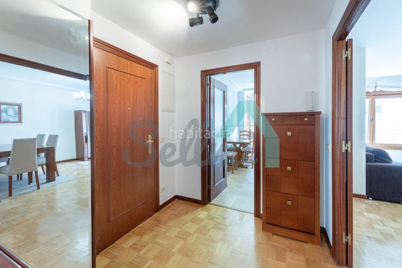 Foto 1f65254f-7032-4f36-b17b-032dc13c847a. Rent flat with heating in Centro Avilés