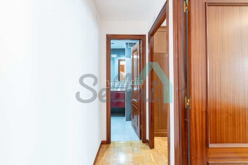 Foto 3d5f78cd-28db-48ee-94aa-48e47dd107c7. Rent flat with heating in Centro Avilés