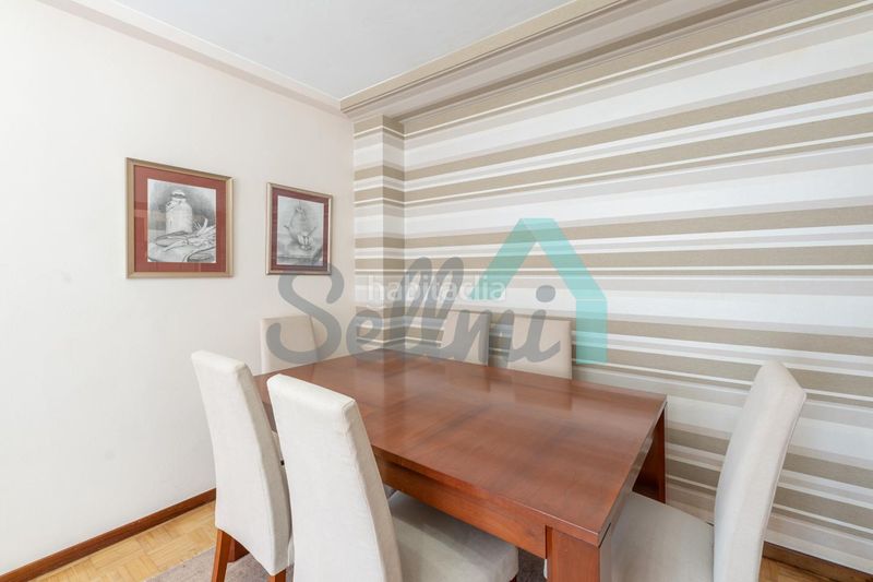 Foto 462d82ec-51c7-4372-acd3-72cfd7fb79b9. Rent flat with heating in Centro Avilés
