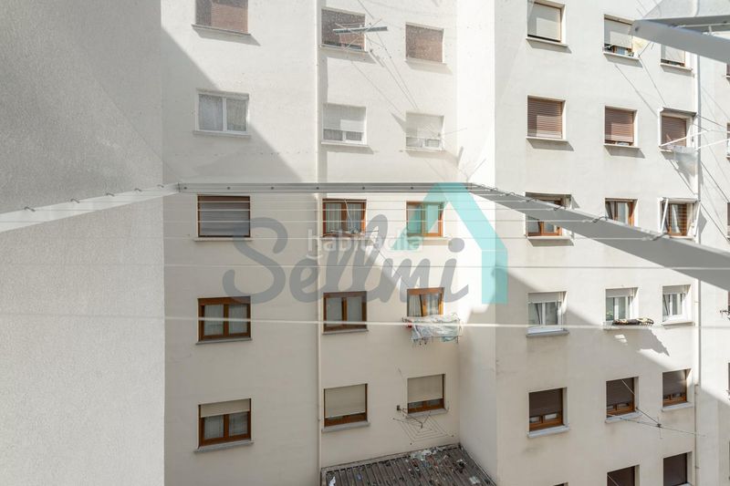 Foto 624b63ef-a56c-4d58-ad74-90e2717a5fc8. Rent flat with heating in Centro Avilés