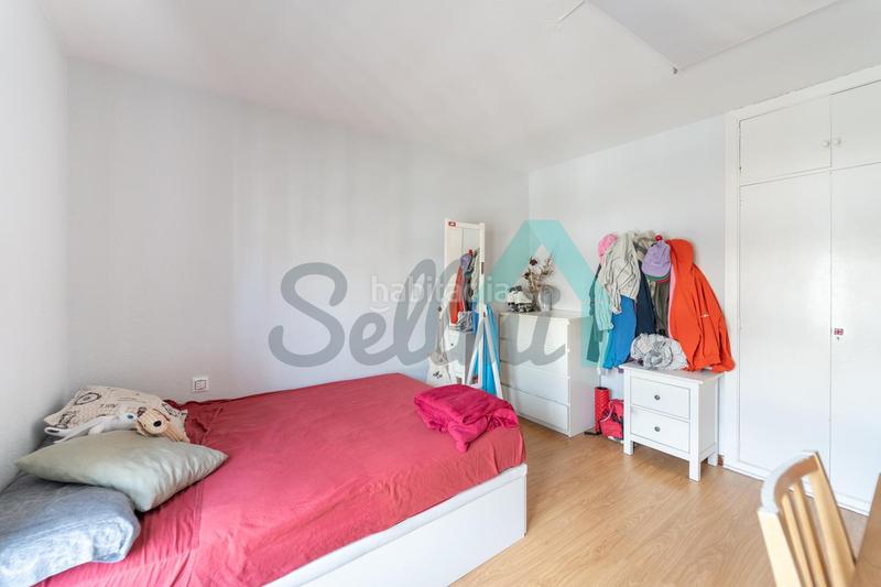 Foto 489ecea5-cd3a-46b8-bde4-550b782b7f21. Etagenwohnung mit heizung parking in Laviada Gijón