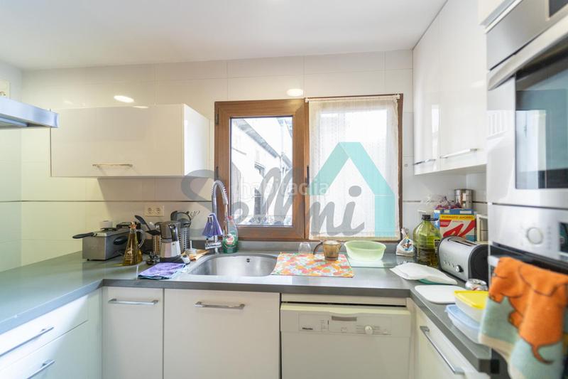 Foto 685c9064-a699-468b-8d38-0b097ac2f646. Etagenwohnung mit heizung parking in Laviada Gijón