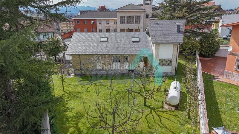 Foto 17c0f006-2626-45f1-a7b1-ef9f548807c6. Affitto casa con riscaldamento parcheggio in Ciudad Naranco - Prados de La Fuente Oviedo