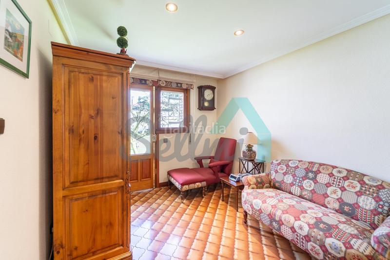 Foto f2e48ed5-be38-4734-aec6-f2d9b520a1e4. Affitto casa con riscaldamento parcheggio in Ciudad Naranco - Prados de La Fuente Oviedo