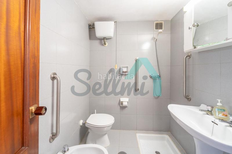 Foto 33ac0ba2-e90a-455d-b0f8-51fbc31a50b6. Alquiler casa en Ciudad Naranco - Prados de La Fuente Oviedo