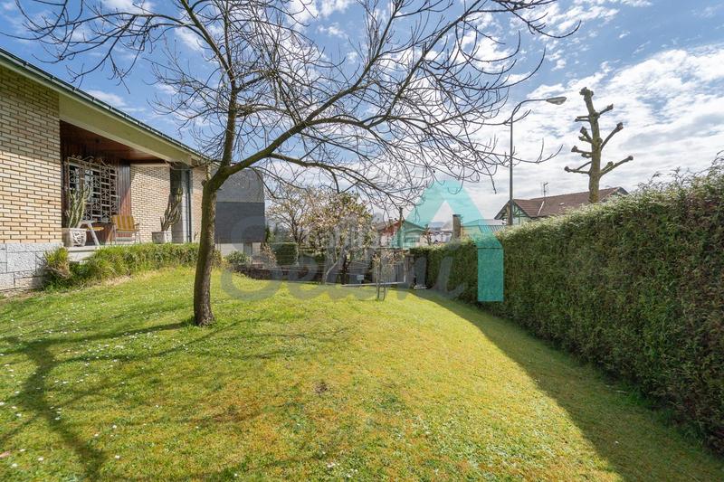 Foto ab081322-b421-45db-8aa2-933f09bf0cb9. Lloguer casa amb calefacció aparcament a Ciudad Naranco - Prados de La Fuente Oviedo