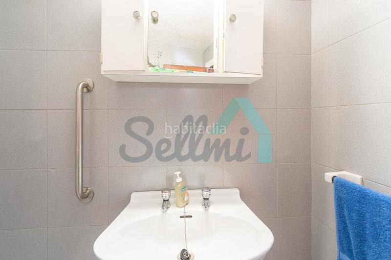 Foto d0071d12-ae10-45ec-8bd1-1c60cd1a251a. Lloguer casa amb calefacció aparcament a Ciudad Naranco - Prados de La Fuente Oviedo