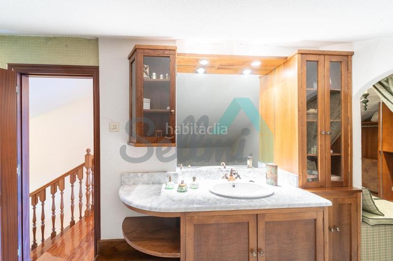 Foto f9ffd054-460f-47da-8403-6e4867b36d34. Lloguer casa amb calefacció aparcament a Ciudad Naranco - Prados de La Fuente Oviedo